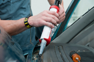 Why Hire Professional windshield repair in San Antonio?