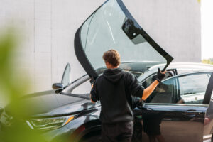 Achieving Excellence in Auto Glass Replacement: The Minnesota Standard